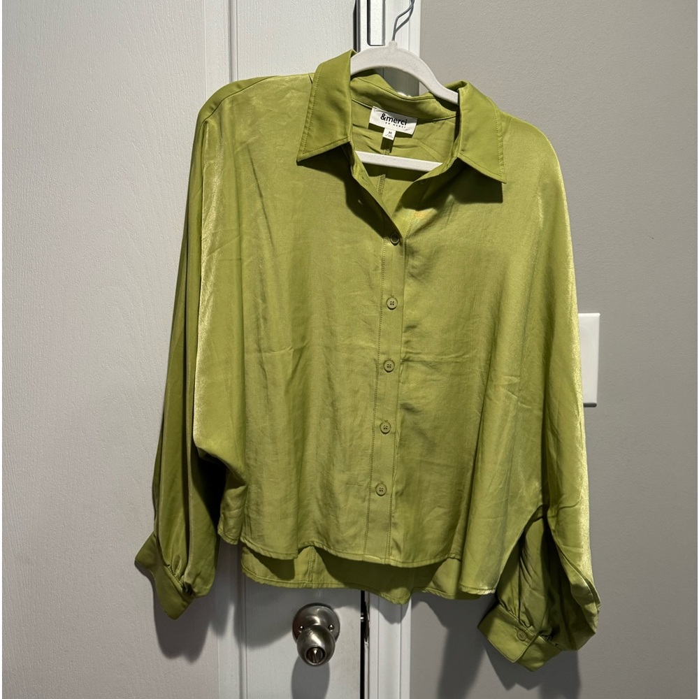 Oversized crop button up